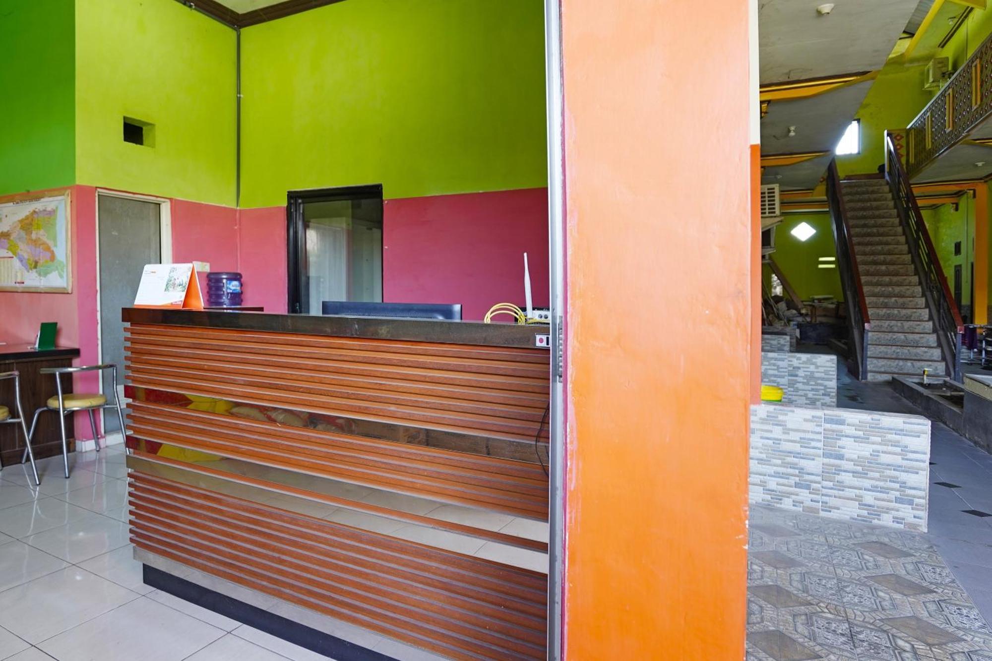 Oyo 91583 D'Cost Green Syariah Surabaja Zewnętrze zdjęcie
