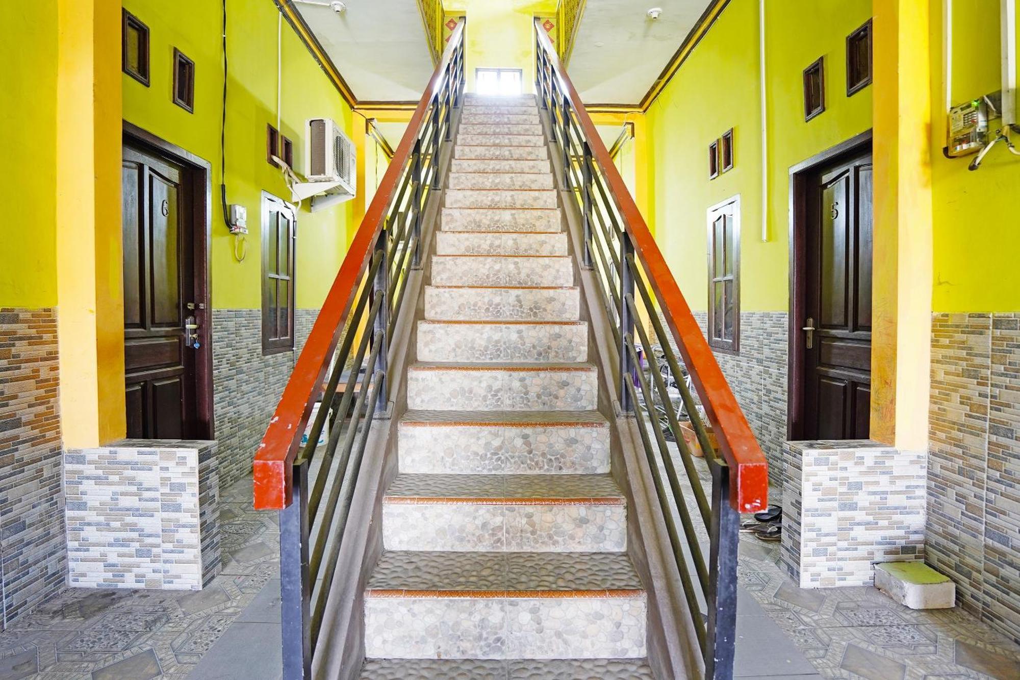 Oyo 91583 D'Cost Green Syariah Surabaja Zewnętrze zdjęcie